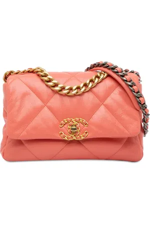 CHANEL Borsa a tracolla media 19 in pelle di agnello con battente 2020