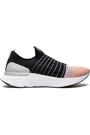 Nike Sneakers React Phantom Run Flyknit 2