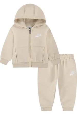 Nike Tuta sportiva con logo ricamato