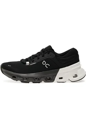 On Running Sneakers Cloudflyer 5