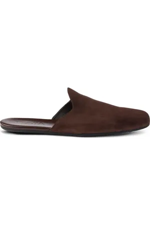 Prada Slippers in pelle scamosciata