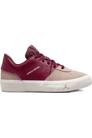 Jordan Sneakers Series Es "CHERRYWOOD RED"