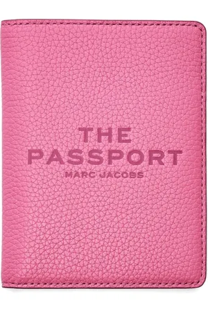 Marc Jacobs The Leather Passport Case