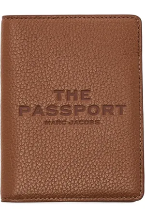 Marc Jacobs The Leather Passport Case