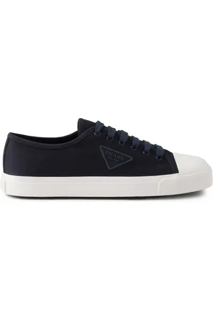 Prada Sneakers con logo