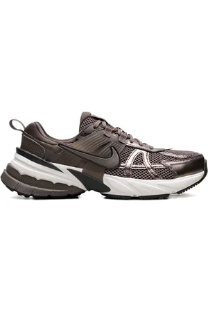 Nike Sneakers V2K Run "Mink Brown/Ironstone/Team Anthracite"