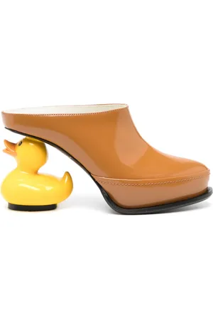 Maison Mihara Yasuhiro Mules con tacco ad anatra