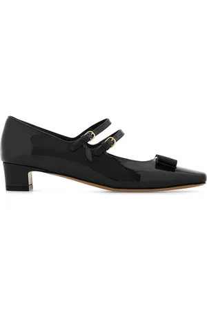 Salvatore Ferragamo Mary Janes Vara