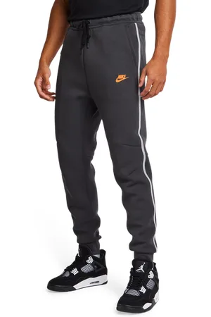 Nike Tech Fleece male Pantaloni - Grigio - Foot Locker