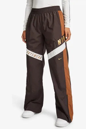 Nike Sportswear female Pantaloni - Marrone - Foot Locker