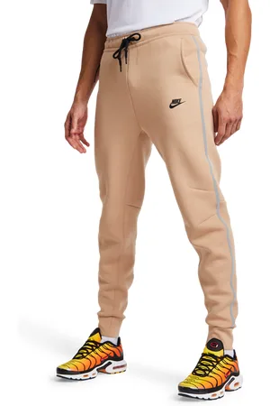 Nike Tech Fleece male Pantaloni - Marrone - Foot Locker