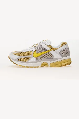 Nike Sneakers W Zoom Vomero 5 / EUR 35.5