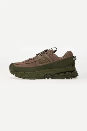 Nike Sneakers Zoom Vomero Roam / -Medium Olive EUR 40