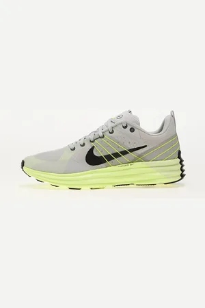 Nike Sneakers Lunar Roam / EUR 41