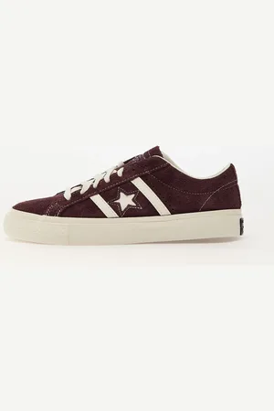 Converse Sneakers Cons One Star Academy Pro / / EUR 40