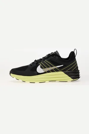 Nike Sneakers Lunar Roam / EUR 40.5