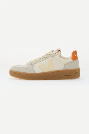 Veja Sneakers V-82 Leather EUR 42