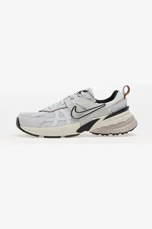 Nike Sneakers W V2K Run / EUR 36