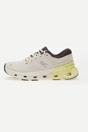 On Running Sneakers W Cloudflyer 5 / EUR 38