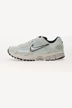 Nike Sneakers W Zoom Vomero 5 / EUR 35.5