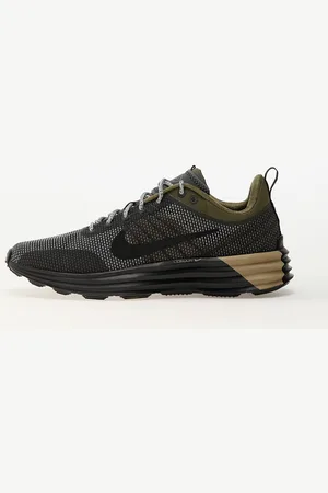 Nike Sneakers Lunar Roam Prm / EUR 40