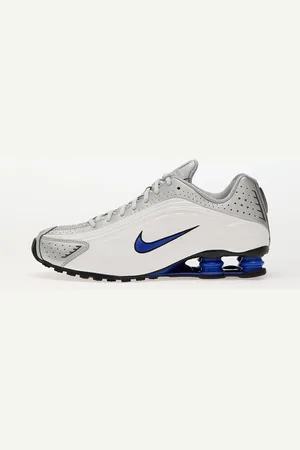 Nike Sneakers Shox R4 / EUR 41