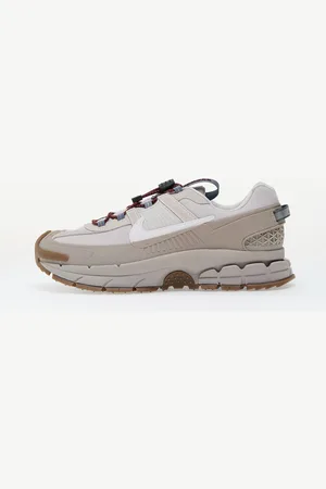 Nike Sneakers Vomero Roam / EUR 40.5