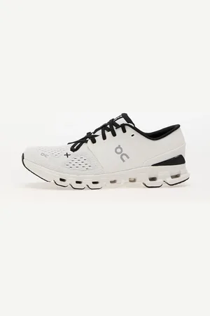 On Running Sneakers W Cloud X 4 / EUR 37