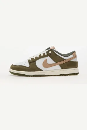 Nike Sneakers Dunk Low Retro Prm / EUR 40.5