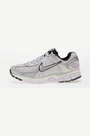 Nike Sneakers W Zoom Vomero 5 M / EUR 35.5
