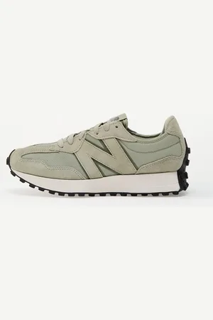 New Balance Sneakers 327 EUR 46.5