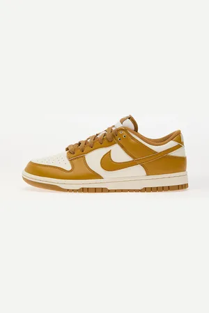 Nike Sneakers Dunk Low Retro / EUR 39
