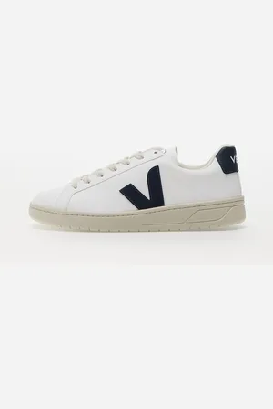 Veja Sneakers Urca CWL / EUR 45