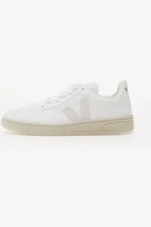 Veja Sneakers V-10 CWL EUR 45