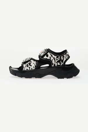 adidas Sneakers adidas x Stella McCartney Hika Sandal Ca / / Utility Black EUR 37