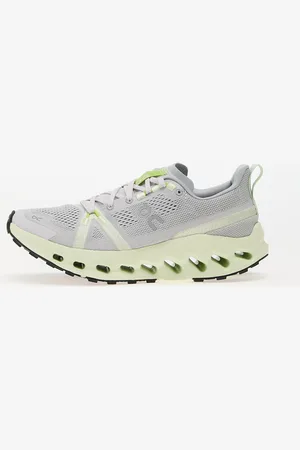 On Running Sneakers W Cloudsurfer Trail / EUR 37