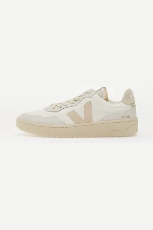 Veja Sneakers V-90 B-Mesh EUR 41