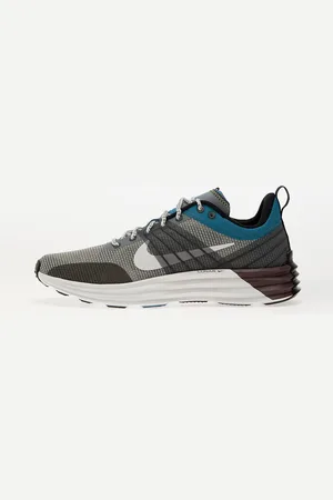 Nike Sneakers Lunar Roam Se / EUR 40.5