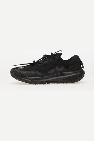 Nike Sneakers ACG Mountain Fly 2 Low / EUR 36