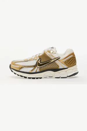 Nike Sneakers W Zoom Vomero 5 Gld / EUR 36