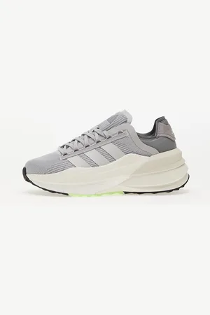 adidas Sneakers adidas Avryn_X / / Grey Spa EUR 38