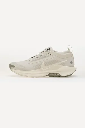 Nike Sneakers W Pegasus Trail 5 Gore-Tex / EUR 37.5