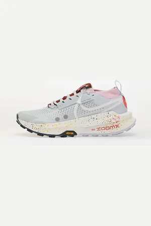 Nike Sneakers Zegama 2 / EUR 41