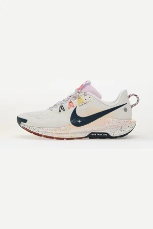 Nike Sneakers Pegasus Trail 5 / EUR 41