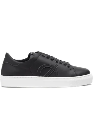 Loci Sneakers origin