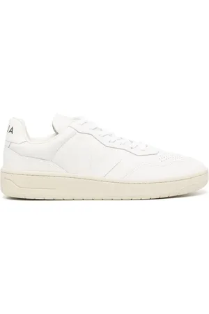 Veja Sneakeres V-90