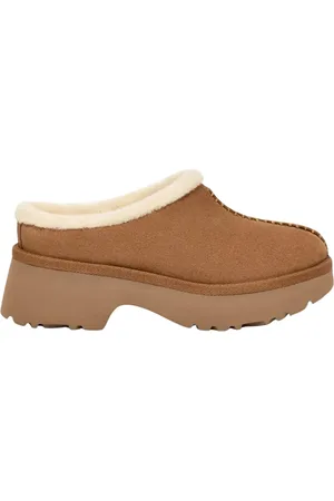 UGG New Heights Clog