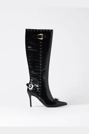 VERSACE Stivale in pelle sintetica con borchie e fibbie Baroque