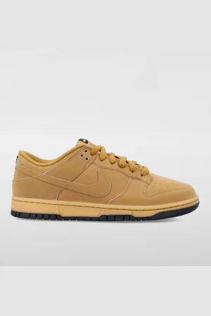 Nike Sneakers Dunk Low Retro SE in nabuk