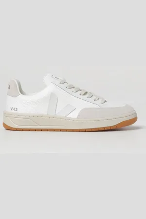 Veja Sneakers V-12 in B-Mesh